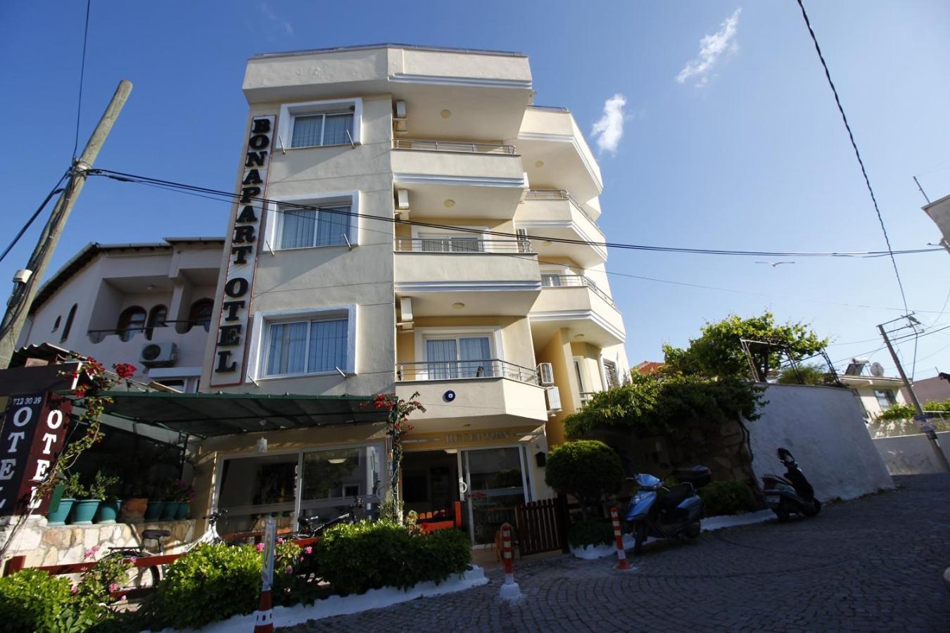 Bonapart Hotel Çeşme Zewnętrze zdjęcie
