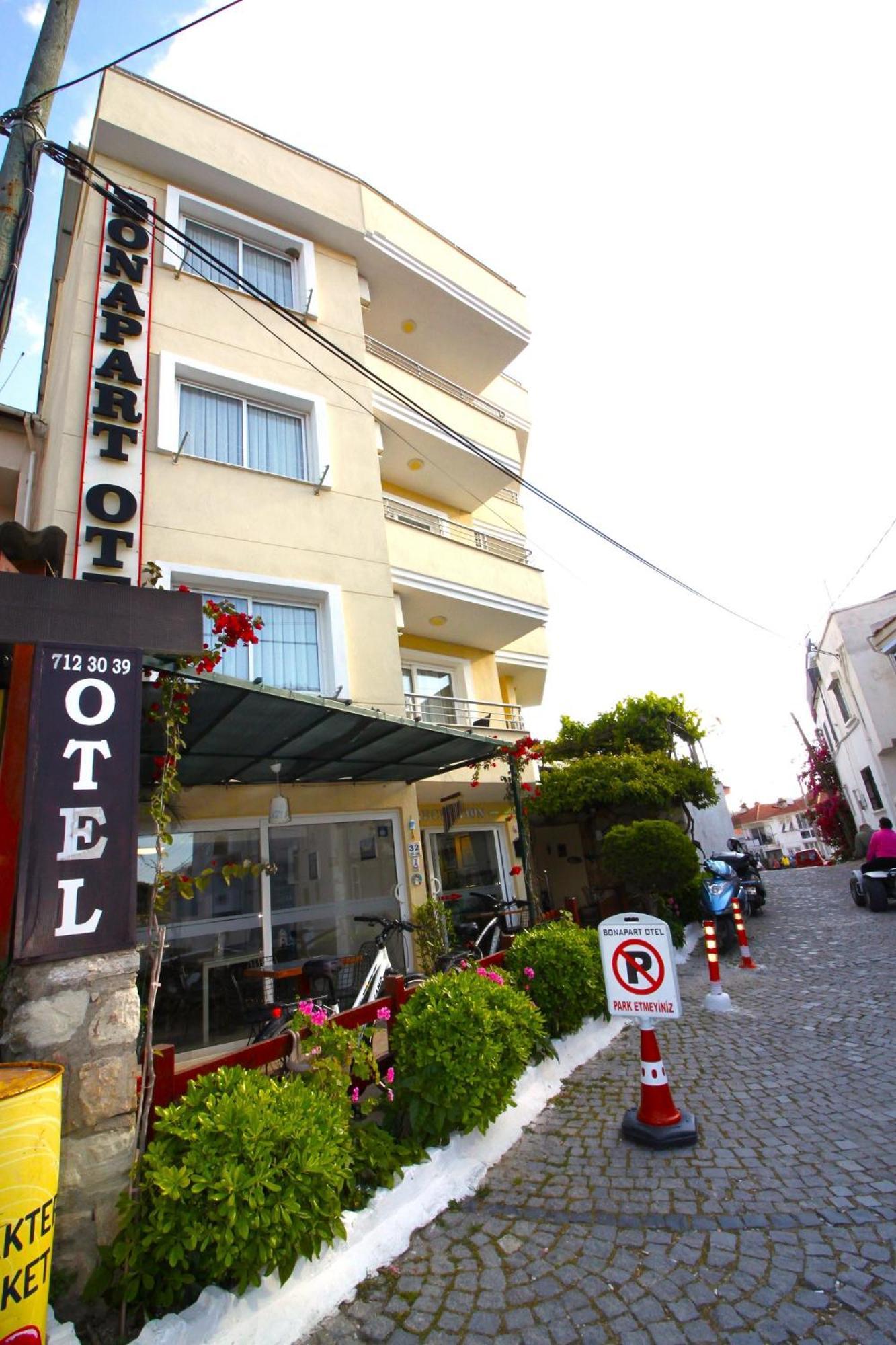 Bonapart Hotel Çeşme Zewnętrze zdjęcie