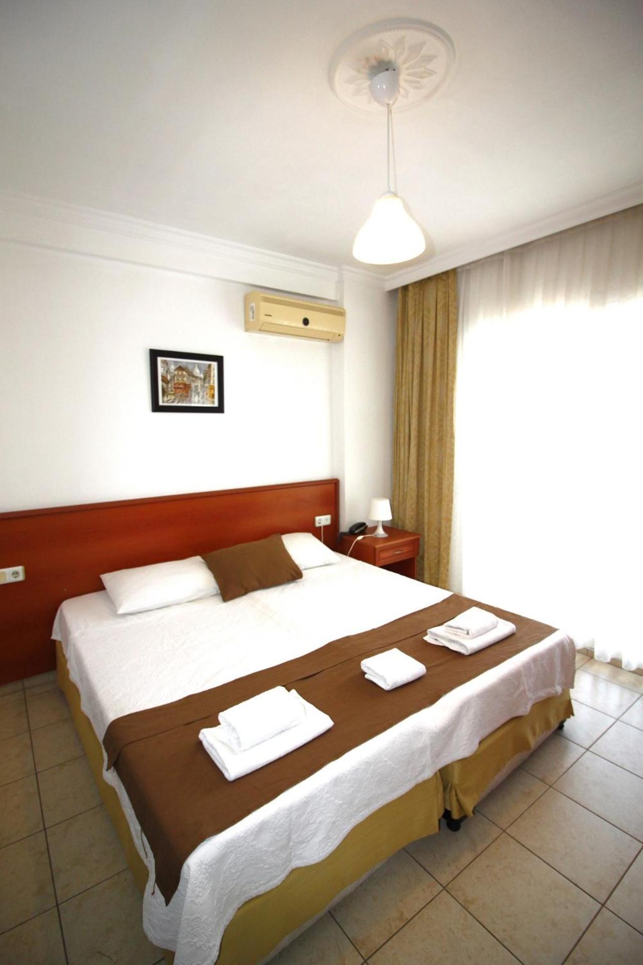 Bonapart Hotel Çeşme Zewnętrze zdjęcie
