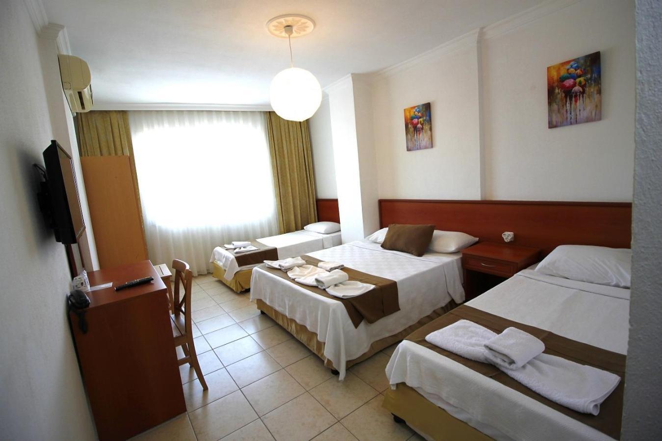 Bonapart Hotel Çeşme Zewnętrze zdjęcie