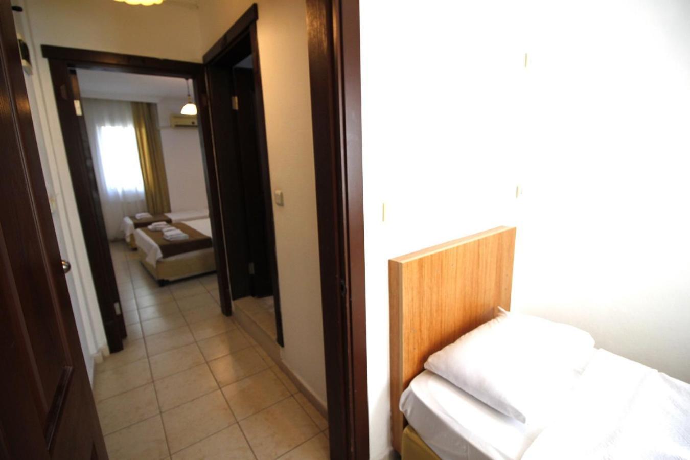 Bonapart Hotel Çeşme Zewnętrze zdjęcie