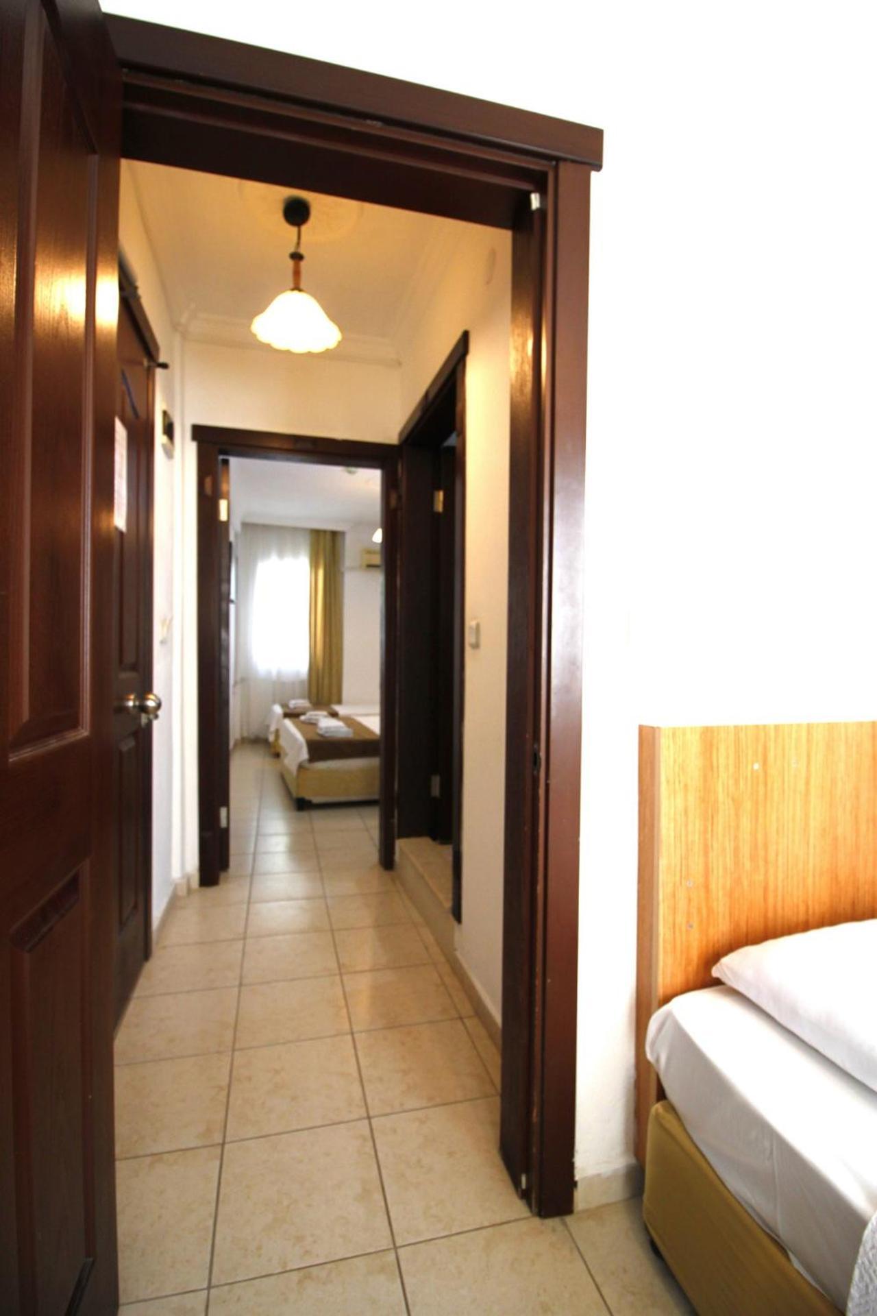Bonapart Hotel Çeşme Zewnętrze zdjęcie